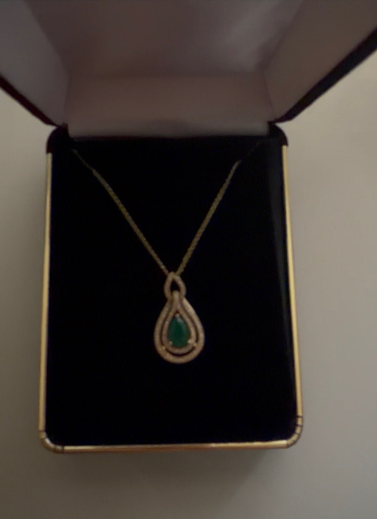 Emerald with Diamonds 14k